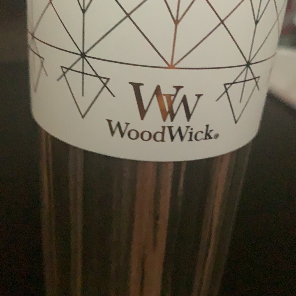 Lavender leaf reed diffuser by woodwick NEW - Picture 4 of 4